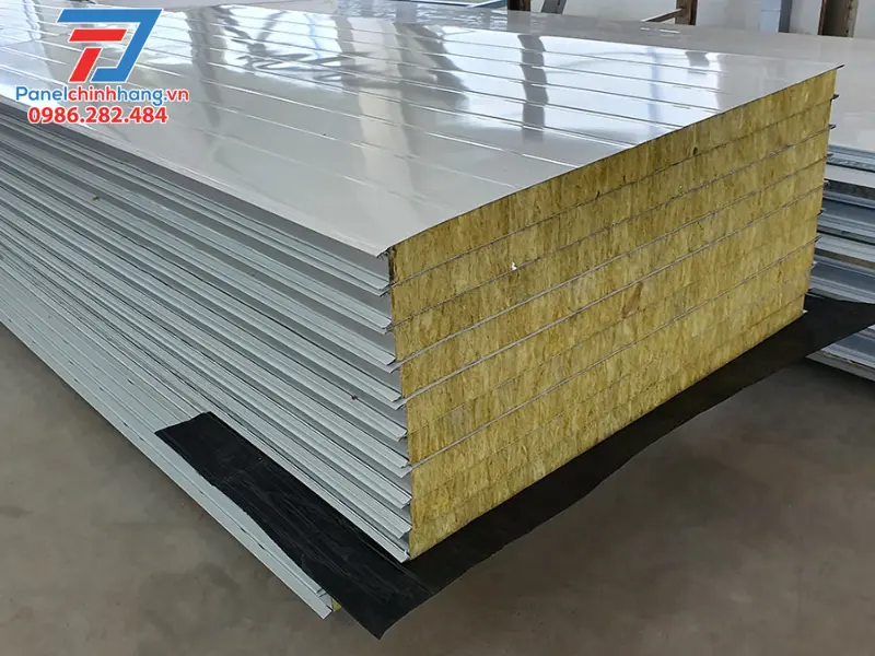Panel Rockwool chống nóng cho phòng ngủ của bé