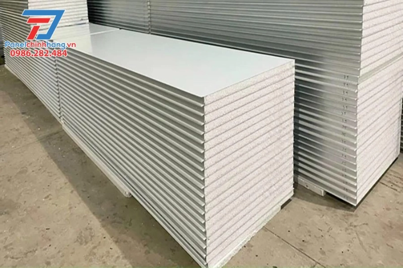 cách chọn panel PIR 100mm