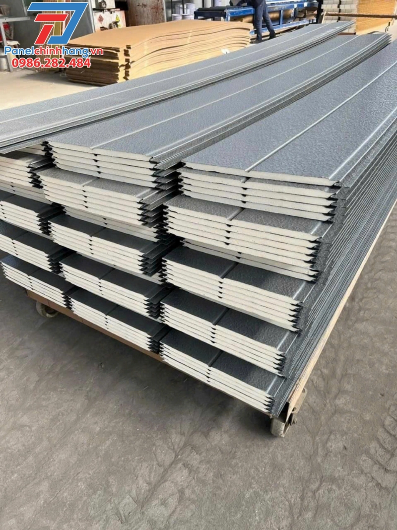 tấm panel có bền không