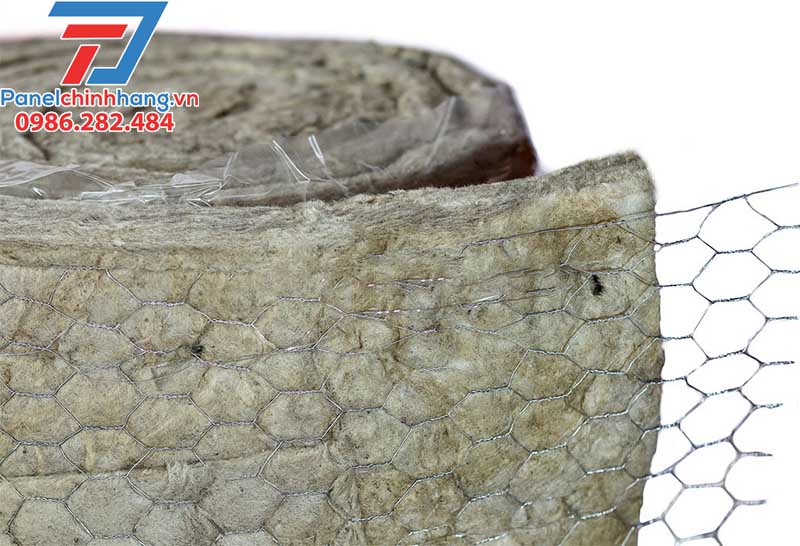 Bông Khoáng Rockwool Cuộn Có Lưới